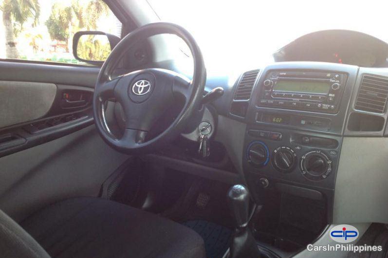Toyota Vios - image 2