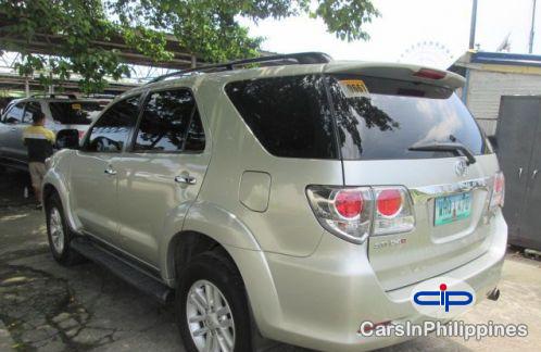 Toyota Fortuner Automatic 2013