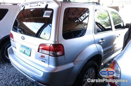 Ford Escape Automatic 2010 - image 10