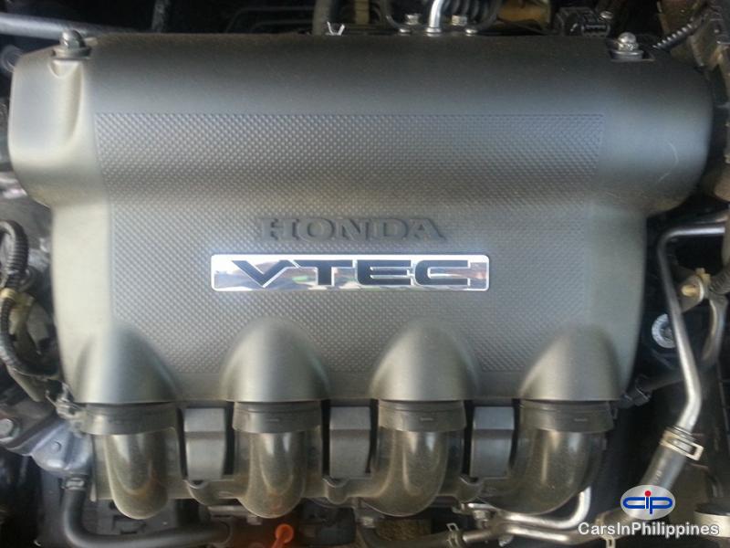 Honda Jazz Automatic - image 3