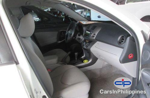 Toyota RAV4 Automatic 2009 - image 4