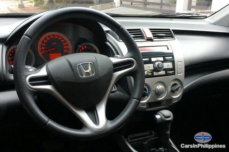 Honda City - image 3