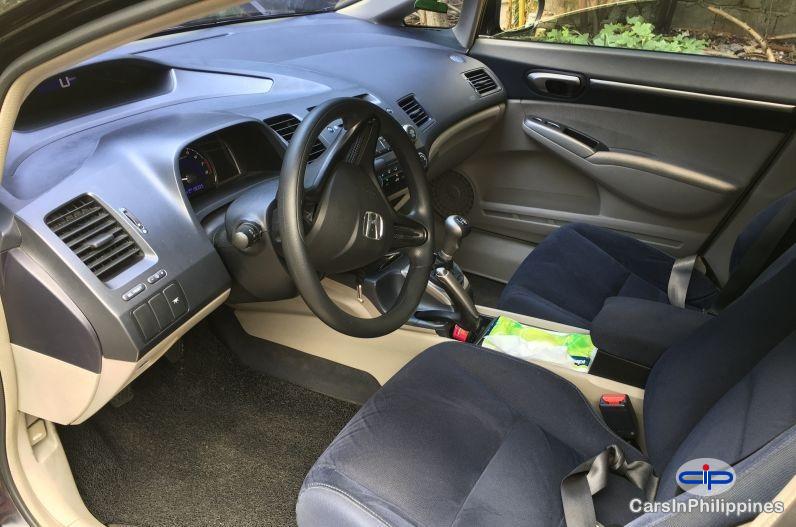 Honda Civic - image 3