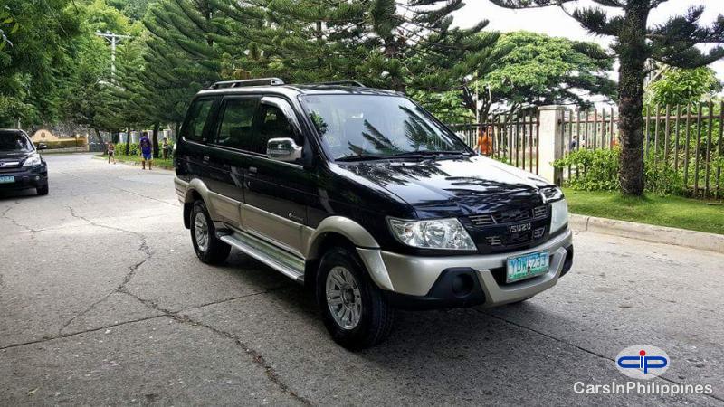 Pictures of Isuzu Crosswind Manual