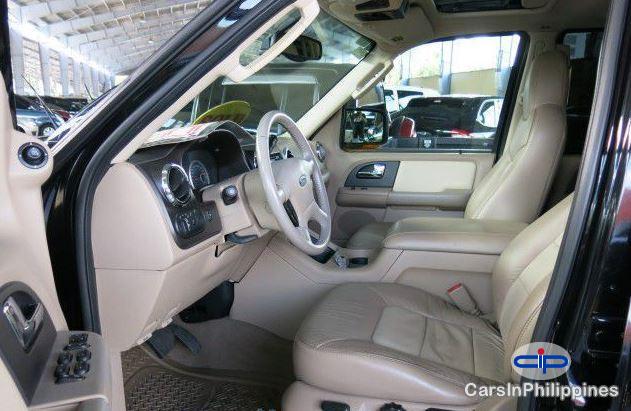 Picture of Ford Expedition in Metro Manila