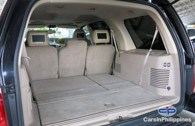 Picture of Ford Expedition in Philippines