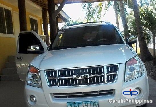 Picture of Isuzu Alterra Automatic 2009