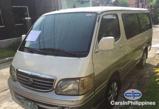 Toyota Hiace Automatic 2001 - image 3