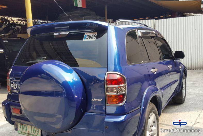 Picture of Toyota RAV4 in Metro Manila