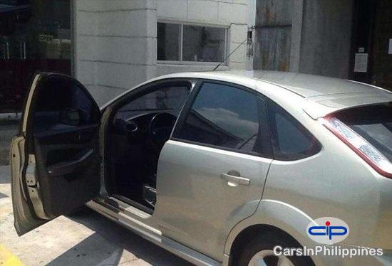 Ford Focus Automatic 2010 - image 2