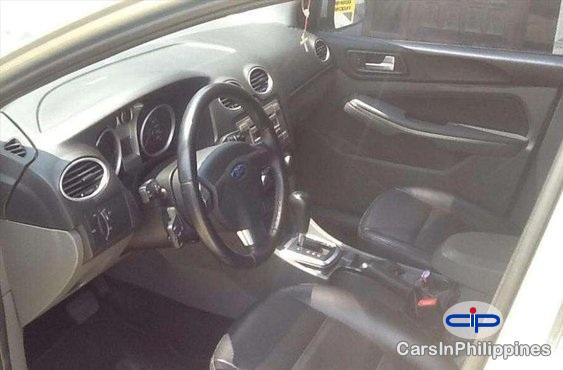 Ford Focus Automatic 2010 - image 4
