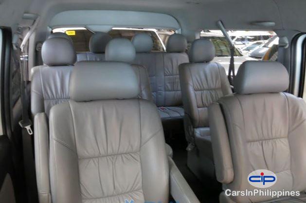 Toyota Hiace - image 4
