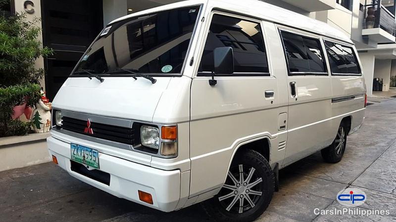 Picture of Mitsubishi L300 Manual