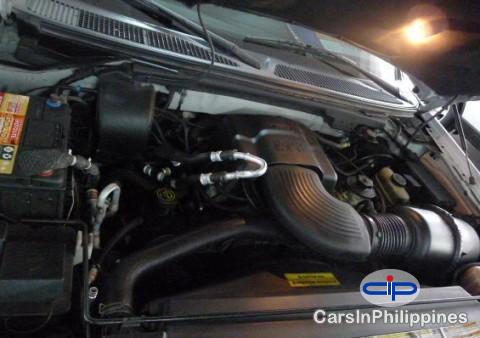 Ford Expedition Automatic 1999 in Metro Manila - image