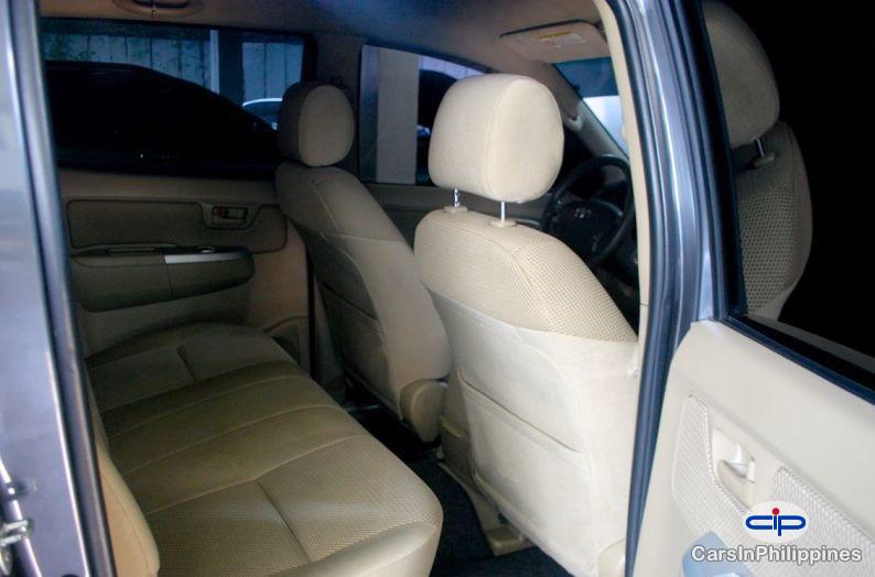 Toyota Hilux Automatic 2011 in Philippines