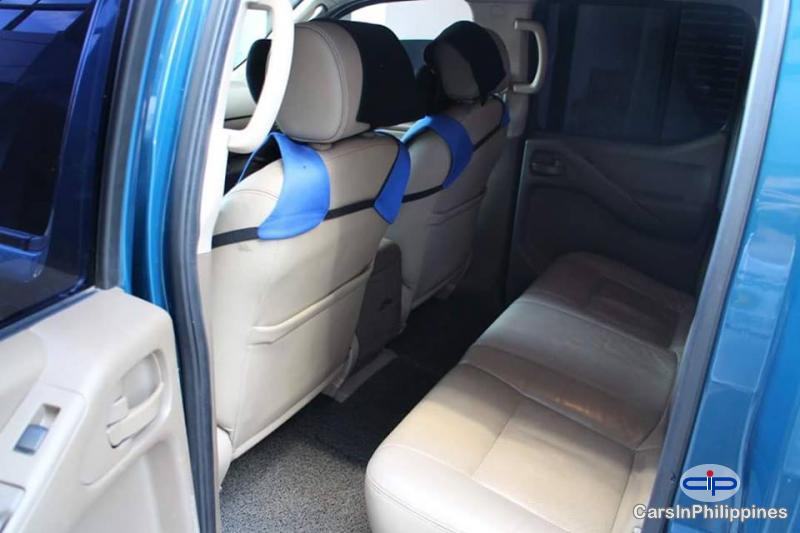 Nissan Navara Manual - image 2
