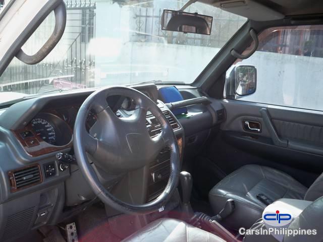 Mitsubishi Pajero Manual 1999 in Antique
