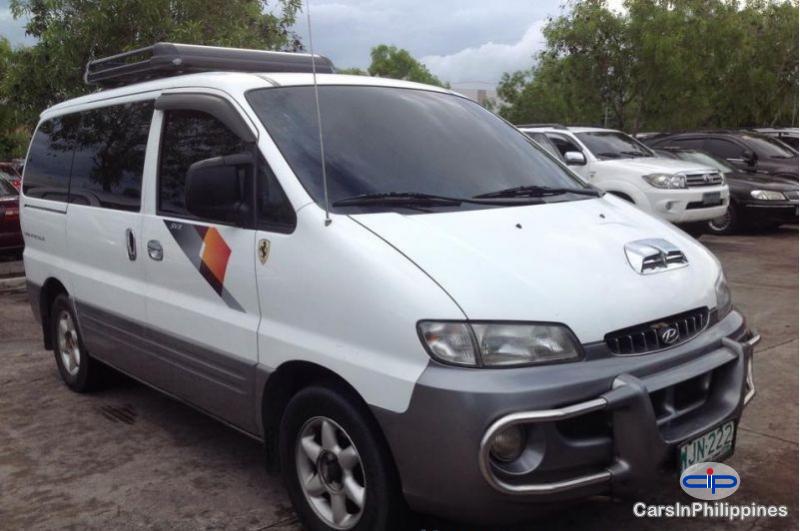 Pictures of Hyundai Starex Automatic
