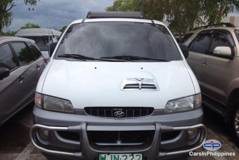 Hyundai Starex Automatic - image 4