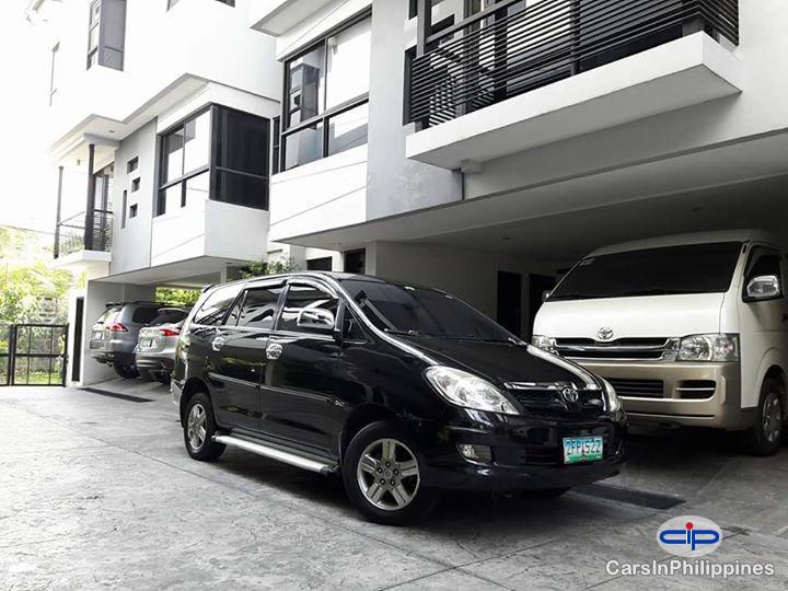 Picture of Toyota Innova Automatic 2007