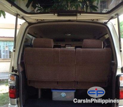 Toyota Hiace Automatic 2003 - image 5