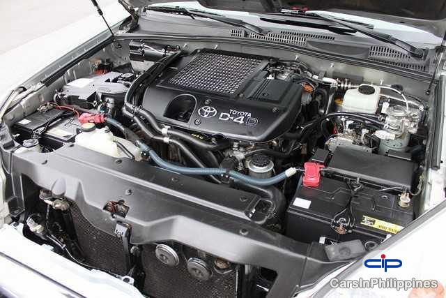 Toyota Land Cruiser Automatic 2006 - image 2