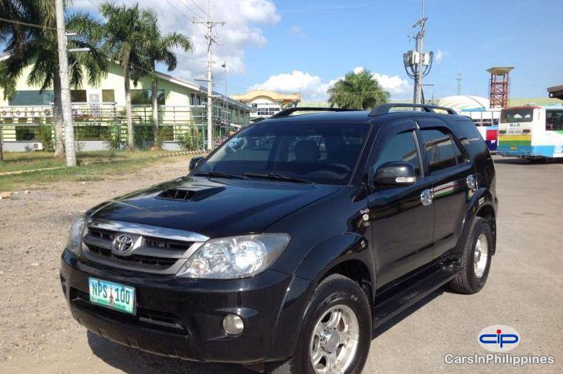 Picture of Toyota Fortuner