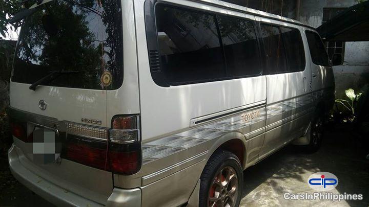 Toyota Granvia - image 3