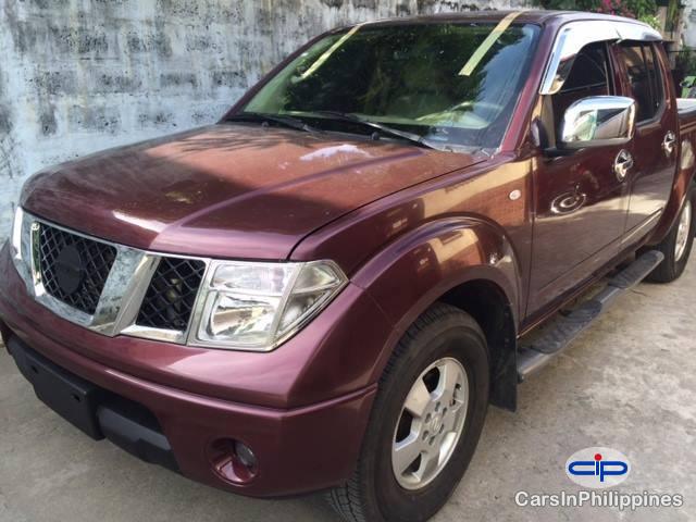 Pictures of Nissan Navara
