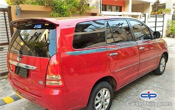 Toyota Innova Automatic - image 11