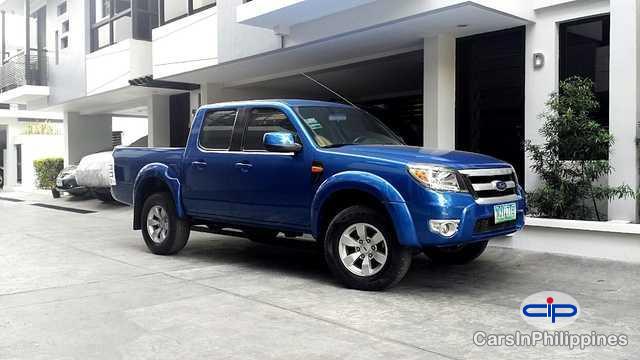 Picture of Toyota Hilux Automatic