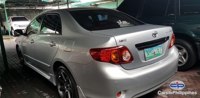 Toyota Corolla Automatic - image 6