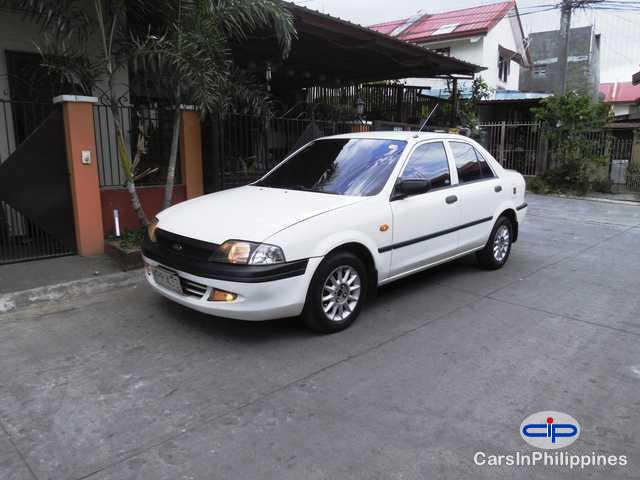 Pictures of Ford Lynx Automatic 2000