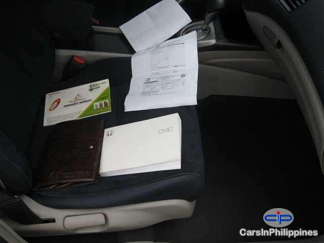Honda Civic Automatic - image 2