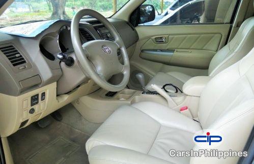 Toyota Fortuner Automatic 2008 - image 3