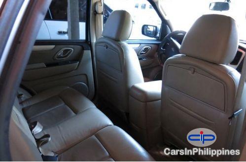 Ford Escape Automatic 2010 - image 4