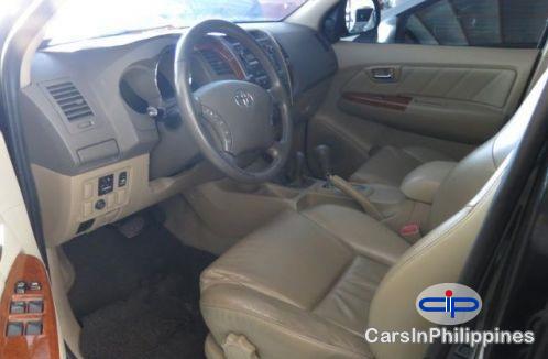 Toyota Fortuner Automatic 2009 - image 3