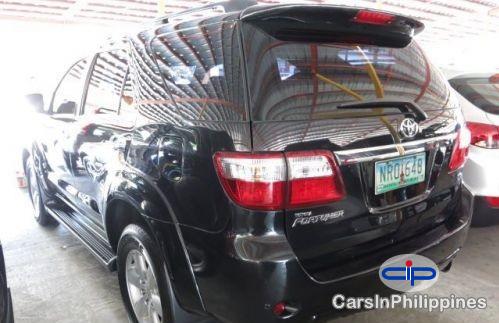 Toyota Fortuner Automatic 2009 - image 9