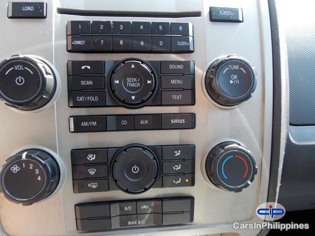 Ford Escape Automatic 2010 - image 5