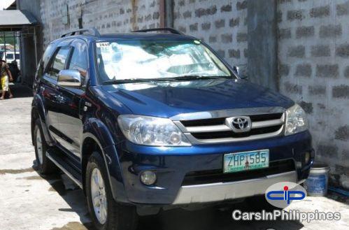 Toyota Fortuner Automatic 2007 - image 2
