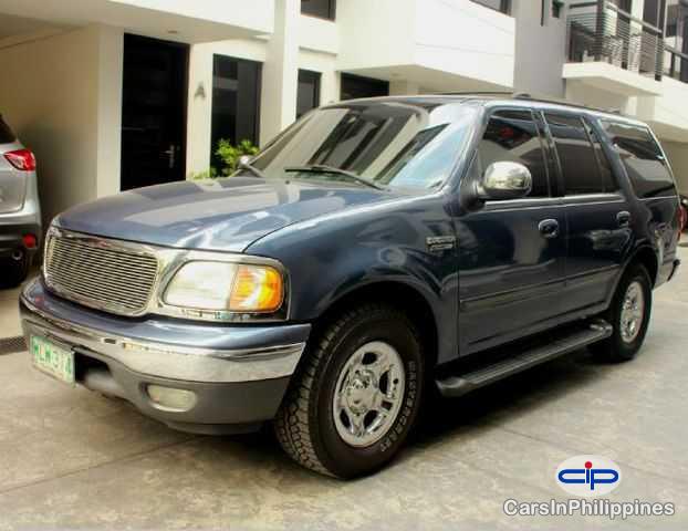 Ford Expedition Automatic - image 2