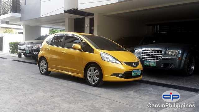 Pictures of Honda Jazz Automatic