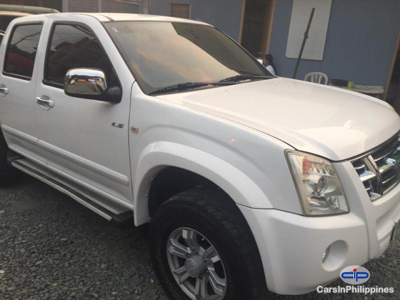 Pictures of Isuzu D-Max Manual