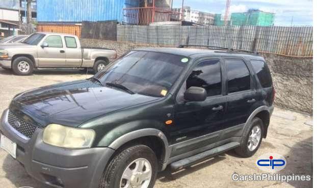 Ford Escape Automatic 2004 - image 2