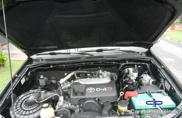 Toyota Fortuner Automatic 2009 - image 7