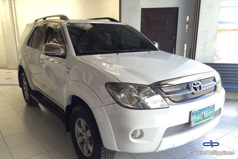 Picture of Toyota Fortuner