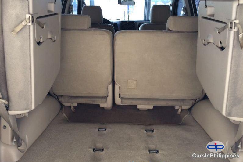 Toyota Fortuner - image 4