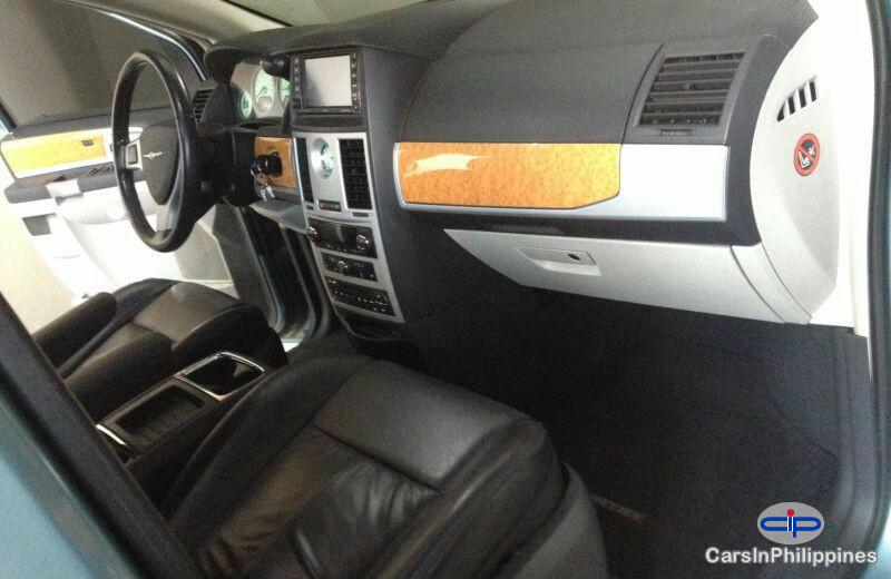 Chrysler Town n Country Automatic 2009 in Philippines