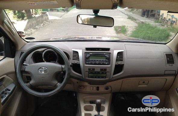 Toyota Fortuner Automatic 2008 - image 5