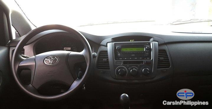 Toyota Innova Manual 2015 in Laguna